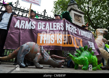 London, UK. 9th July 2012. A group of protestors gathered outside the main entrance of the Natural History Museum where the official Farnborough Air Show reception was taking place. Stock Photo