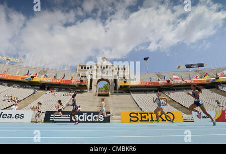 BARCELONA, Spain: Thursday 12 July 2012, general view with athletes in the 200m for women during the morning session of day 3 of the IAAF World Junior Championships at the Estadi Olimpic de Montjuic. Photo by Roger Sedres/ImageSA Stock Photo