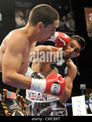 (L-R) Amir Khan (GBR), Danny Garcia (USA), JULY 14, 2012 - Boxing ...
