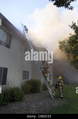 July 21, 2012 - Modesto, CA, USA - An apartment fire on Robertson Rd in Modesto CA destroyed several apartments July 21th 2012. (Credit Image: © Marty Bicek/ZUMAPRESS.com) Stock Photo