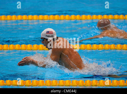 28.07.2012. London, England. Day One of the London 2012 Olympic Games at the Aquatics Centre, Michael Phelps of the United States swims butterfly in heat four of the Men's 400m Individual Medley. Stock Photo