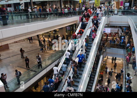 Westfield Shopping Centre in Stratford East London, The Food Hall with World Resturants 2010s UK. 2012 HOMER SYKES Stock Photo