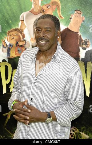 Ernie Hudson at arrivals for PARANORMAN Premiere, Universal City Walk Cinemas, Los Angeles, CA August 5, 2012. Photo By: Michael Germana/Everett Collection Stock Photo