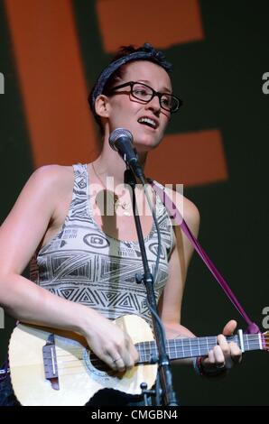 Ingrid Michaelson at in-store appearance for Live at the Apple Store