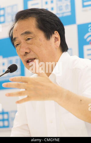 July 31, 2012, Tokyo, Japan - Former prime minister Naoto Kan speaks during a media conference at Free Press Association of Japan (FPAJ) in Tokyo on Tuesday, July 31, 2012. Kan looked back at the last year's devastating earthquake and nuclear crisis at the Fukushima No. 1 nuclear power plant. (Photo by AFLO) Stock Photo