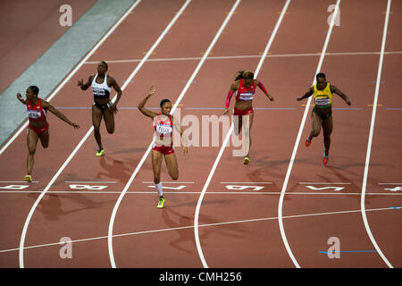 8th Aug 2012. Allyson Felix (USA) winning the gold medal in the Women's 200m Final at the Olympic Summer Games, London 2012 Stock Photo