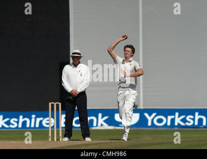 10th Aug 2012. Jackson Bird (Australia 'A')  bowls  on the 4th Day iof the first unoficial Test  (August 7-10) of the tour by Australia 'A' to England in 2012. Old Trafford, Manchester, UK,  10-08-2012.  Credit:  John Fryer / Alamy Live News Stock Photo