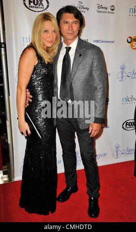 10th Aug 2012. Lou Diamond Phillips at arrivals for 27th Annual Imagen Awards, Beverly Hilton Hotel, Beverly Hills, CA August 10, 2012. Photo By: Dee Cercone/Everett Collection Stock Photo