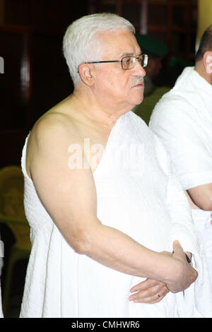 April 18, 2008 - Mecca, Mecca, Saudi Arabia - Palestinian President, Mahmoud Abbas (Abu Mazen), while performing Umrah in Mecca, on Aug. 13, 2012  (Credit Image: © Thaer Ganaim/APA Images/ZUMAPRESS.com) Stock Photo