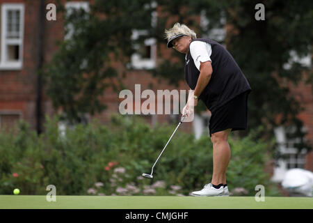 Buckinghamshire, England, UK. Thursday 16th August 2012. England's Laura Davies in action during the first round of the ISPS Handa Ladies British Masters event at The Buckinghamshire Golf Club, Denham, Greater London. Stock Photo