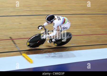 Track Cycling World Cup, National Cycling Centre, Manchester, UK. 2nd November 2013. Becky James (GBR), current world champion, finished 6th in the Women's Sprint Qualifying Credit:  Neville Styles/Alamy Live News Stock Photo