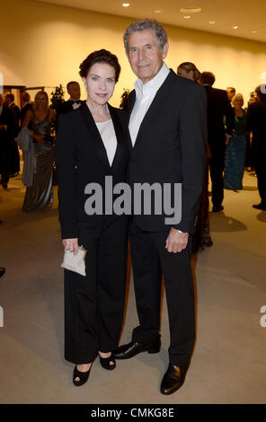 Berlin, Germany. 02nd Nov, 2013. Actress Gudrun Landgrebe and her husband Ulrich von Nathusius arrive for the 20th opera gala for the German AIDS Foundation in Berlin, Germany, 02 November 2013. Photo: Britta Pedersen/dpa/Alamy Live News Stock Photo