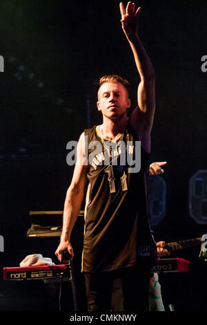 New Orleans, Louisiana, USA. 1st Nov, 2013. Macklemore & Ryan Lewis performing at Voodoo Music   Arts Experience in New Orleans on Friday. © Marc Nader/ZUMAPRESS.com/Alamy Live News Stock Photo