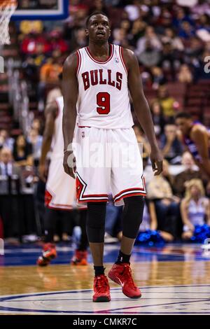 Chicago Bulls forward Luol Deng celebrates after hitting his second of ...