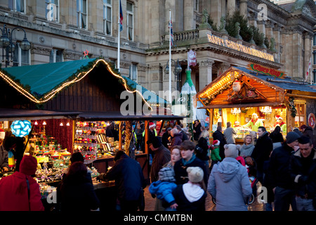Christmas Market stalls and Council House, City Centre, Birmingham, West Midlands, England, United Kingdom, Europe Stock Photo