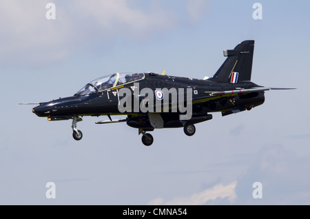 BAe Systems Hawk T2 operated by the RAF on final approach for landing at RAF Fairford Stock Photo