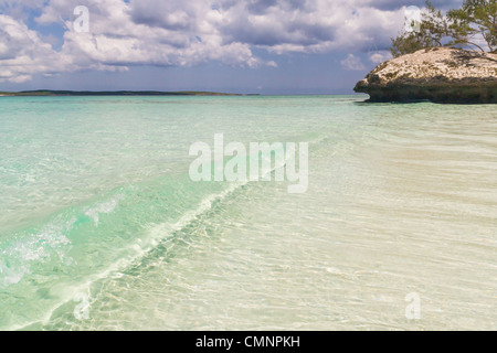 Wave in the lagoon of emerald sea, Antsiranana bay (Diego Suarez), north of Madagascar Stock Photo