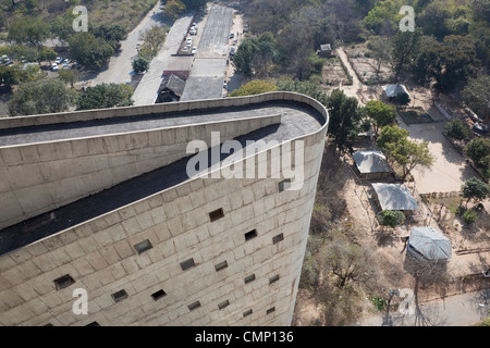 An unusual aerial view from the rooftop of Le Corbusier's famous Secretariat building in the modern city of Chandigarh Stock Photo