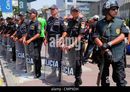 Lima Peru,San Isidro,Avenida Canaval y Moreyra,street scene,protest,demonstration,Petroperu,Petróleos del Perú,Indigenous Communities Protest Against Stock Photo