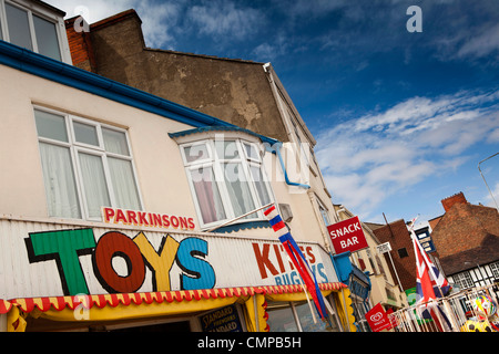 UK, England, Lincolnshire, Cleethorpes, Kingsway, colourful front of Parkinson’s traditional toy shop Stock Photo
