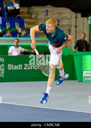 Kyle Edmund plays tennis in final of BNP Paribas Open Champions Tour against Mitchell Krueger in Zurich, SUI Stock Photo