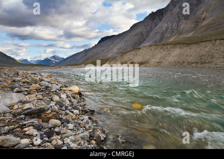 The Kugrak River, a tributary to the Noatak River, flows down its valley in Gates of the Arctic National Park, AK, USA. Stock Photo