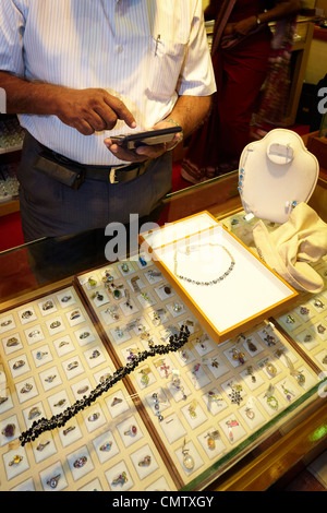 Sri Lanka - Kandy, jewellery salon Stock Photo