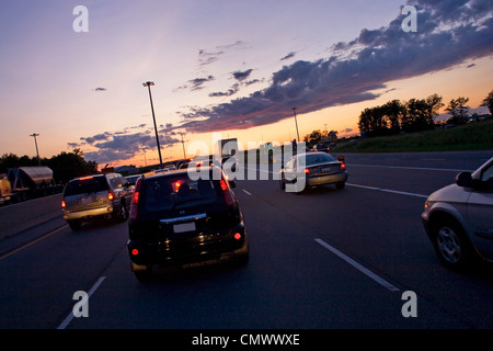 traffic elizabeth queen way rush hour ontario qew toronto city alamy jam niagara skyline