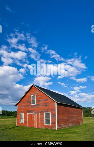 Red Barn in the historic Icelandic settlement of Hecla Village, Hecla Island Provincial Park, Manitoba Stock Photo