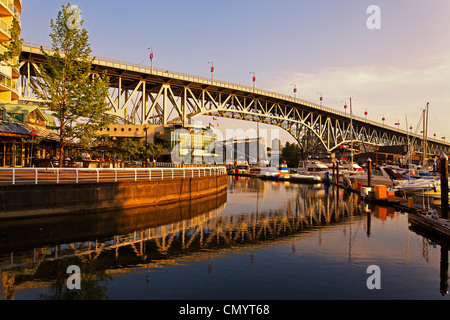 Promande and small Marina at False Creek, Granville Bridge, Vancouver, Canada, North America Stock Photo