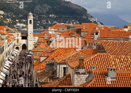 Placa Stadrun, Main shopping street in old city center, bell tower, Dubrovnik, Croatia Stock Photo