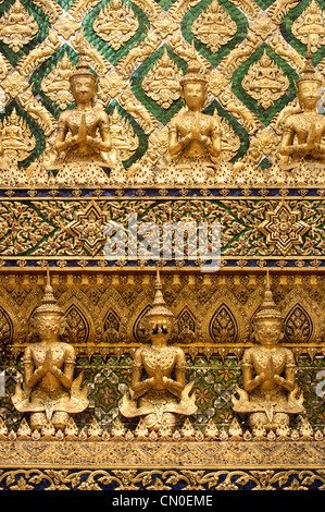 mirrors,mosaics,painted tiles,decorations,Grand Palace,wat pra keaw,Thai,Buddhism,Religion,Bangkok,Thailand Stock Photo