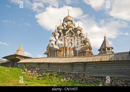 RUSSIA Lake Onega Kizhi Island Russian Orthodox Wooden Church of the Transfiguration (1714) and Bell Tower (1874) Stock Photo