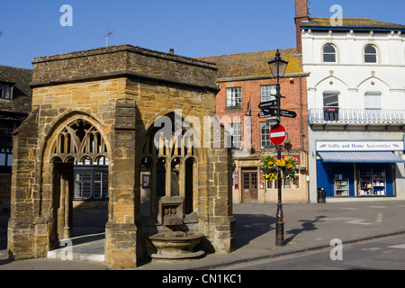 Sherborne market town centre high street dorset england Stock Photo - Alamy