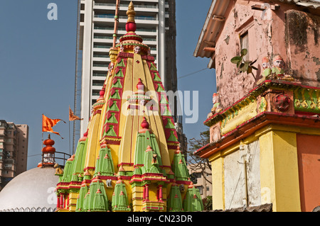 Walkeshwar hindu temple Banganga Tank Malabar Hill Mumbai Bombay India Stock Photo