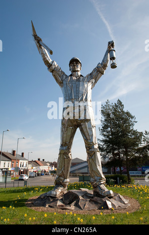 Statute of the Brownhills Miner or the tin Man, Brownhills Colossus, UK Stock Photo