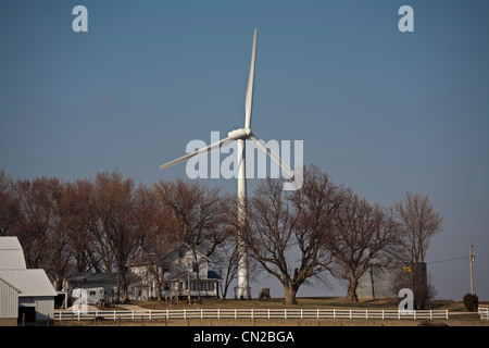 Galva, Iowa - A wind turbine on a farm in western Iowa. Stock Photo