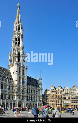 Town hall and medieval guildhalls on the Grand Place / Grote Markt at Brussels, Belgium Stock Photo