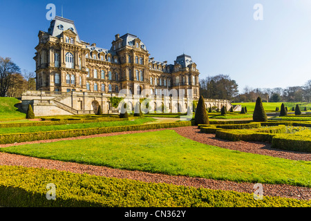 Bowes Museum in Barnard Castle, County Durham. The museum was built by John and Joséphine Bowes in the 19th Century Stock Photo