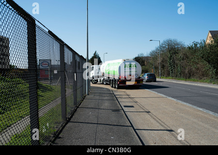 An ASDA  fuel tanker returns to the Esso Fuels Terminal in Purfleet, Essex, during the threat of industrial action by drivers. Stock Photo