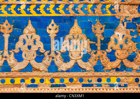 Mughal style wall ornaments. Gwalior Fort. Madhya Pradesh, India Stock Photo