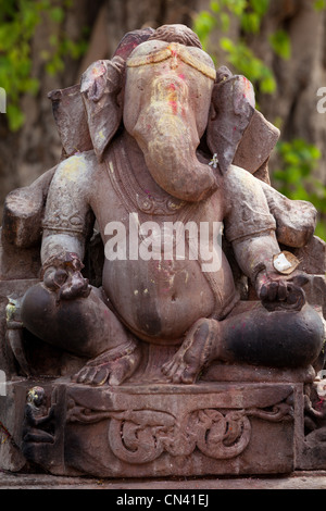 Ganesh Hindu god stone statue India Stock Photo