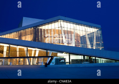 Norway, Oslo, overview of the new Opera house by Snohetta architects in Bjorvika district Stock Photo