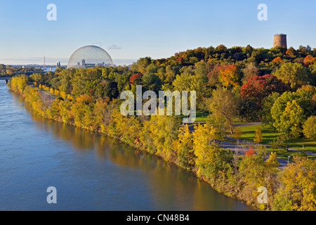 Canada, Quebec Province, Montreal, Ile Sainte Helene and the St. Lawrence River, the Biosphere and vegetation at the Autumn Stock Photo