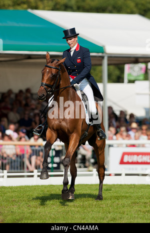 Zara Phillips and High Kingdom competing in the Burghley Horse Trials Stock Photo