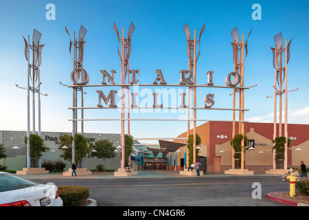 Entrance to the huge Ontario Mills premium Outlet Mall centre center in Ontario, California, in the greater Los Angeles area. Stock Photo