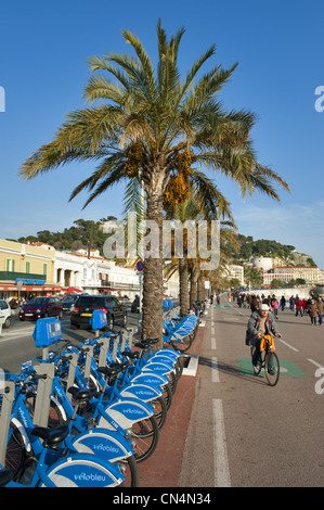 France, Alpes Maritimes, Nice, Promenade des Anglais in winter, and Velib bike path Stock Photo