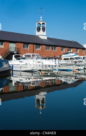 Boats moored alongside Stourport Yacht Club Wocestershire England Stock Photo