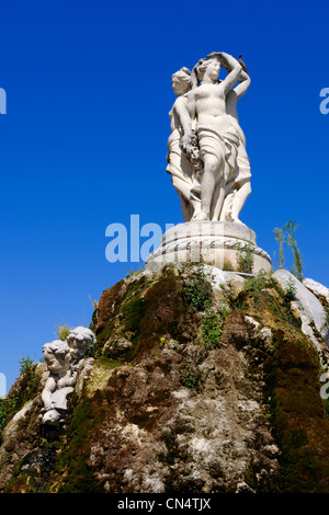 France, Herault, Montpellier, Place de la Comedie, Fontaine des Trois Graces (Fountain of Three Graces) Stock Photo