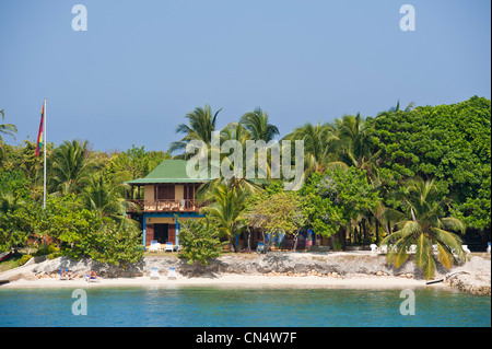 Colombia, Bolivar Department, Natural National Park of Islas del Rosario (Coral Islands of Rosario), beach on one of the islands Stock Photo